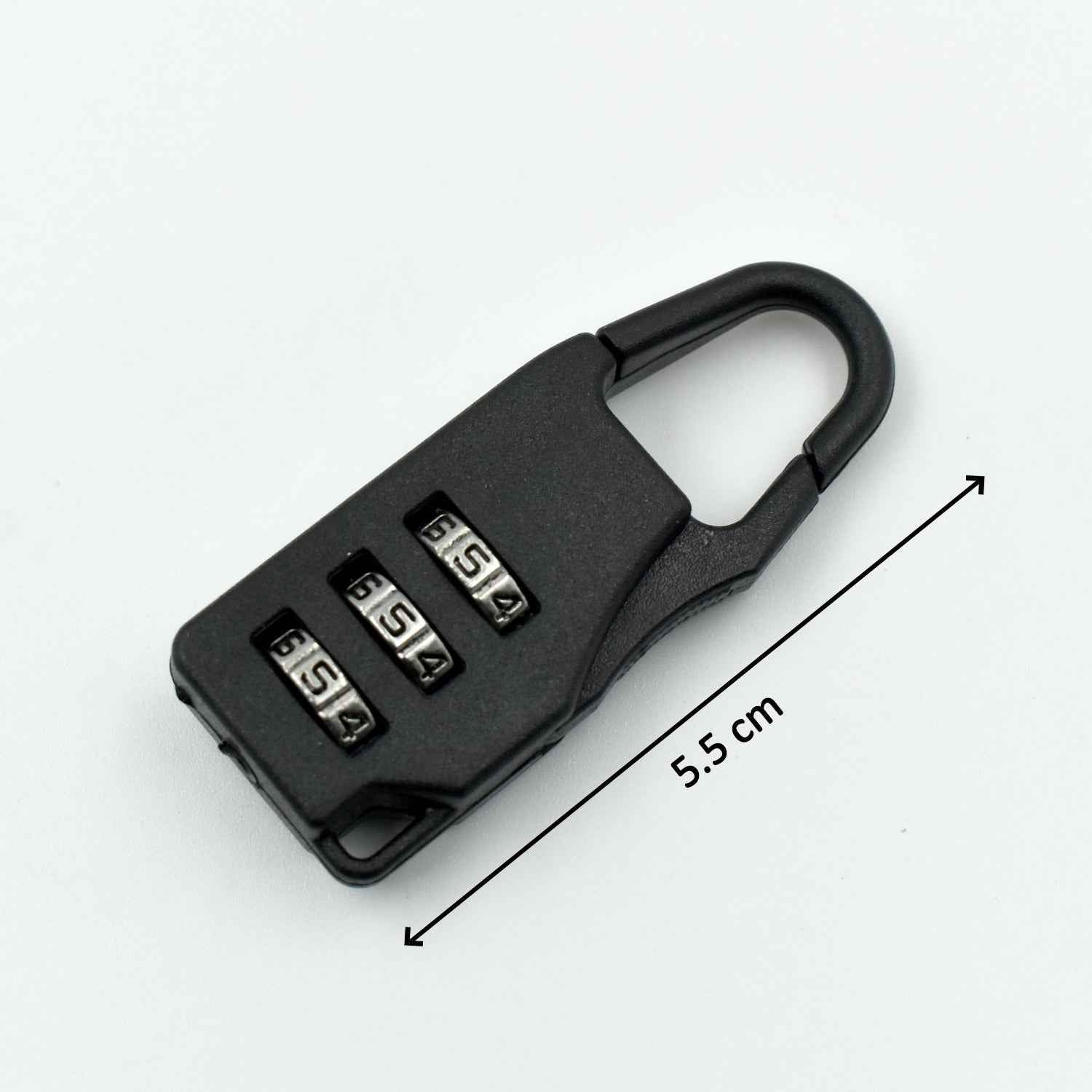 A person demonstrating how to set the combination on the 3-digit lock.