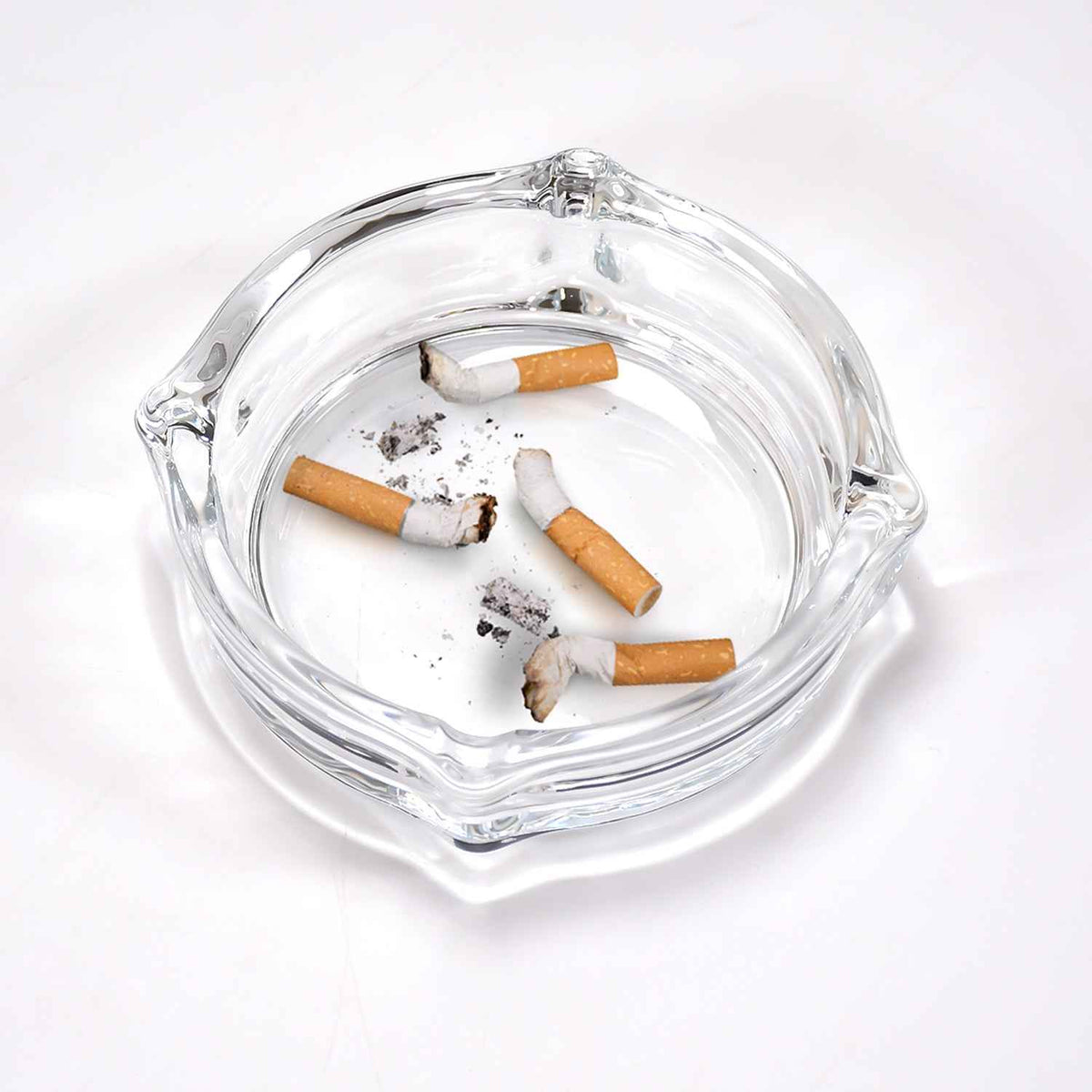 Crystal Glass Ashtray – Elegant Round Design for Home & Office | Styleva