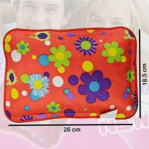 Close-up of the electric hot water bag's soft PVC fabric, emphasizing comfort and quality.