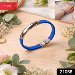 Premium Fancy Wrist Bracelet – Stylish Silicone Metal Design
