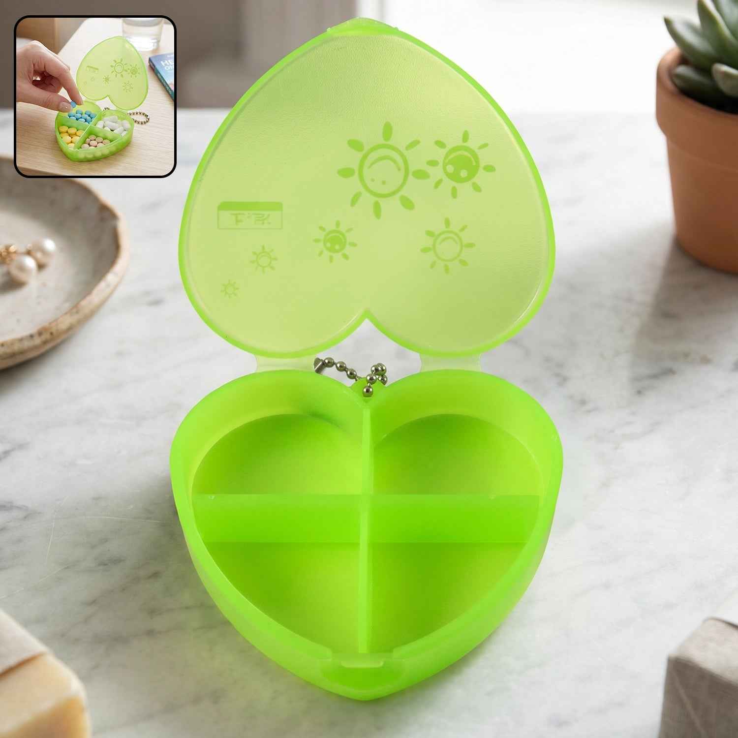 Heart Shape Pill Organizer Ð Compact Travel-Friendly Storage