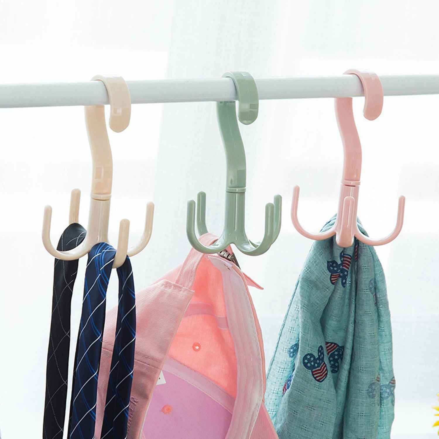 Purse Hanger Hook – 360° Rotatable 4-Claw Organizer | GlimmerHome