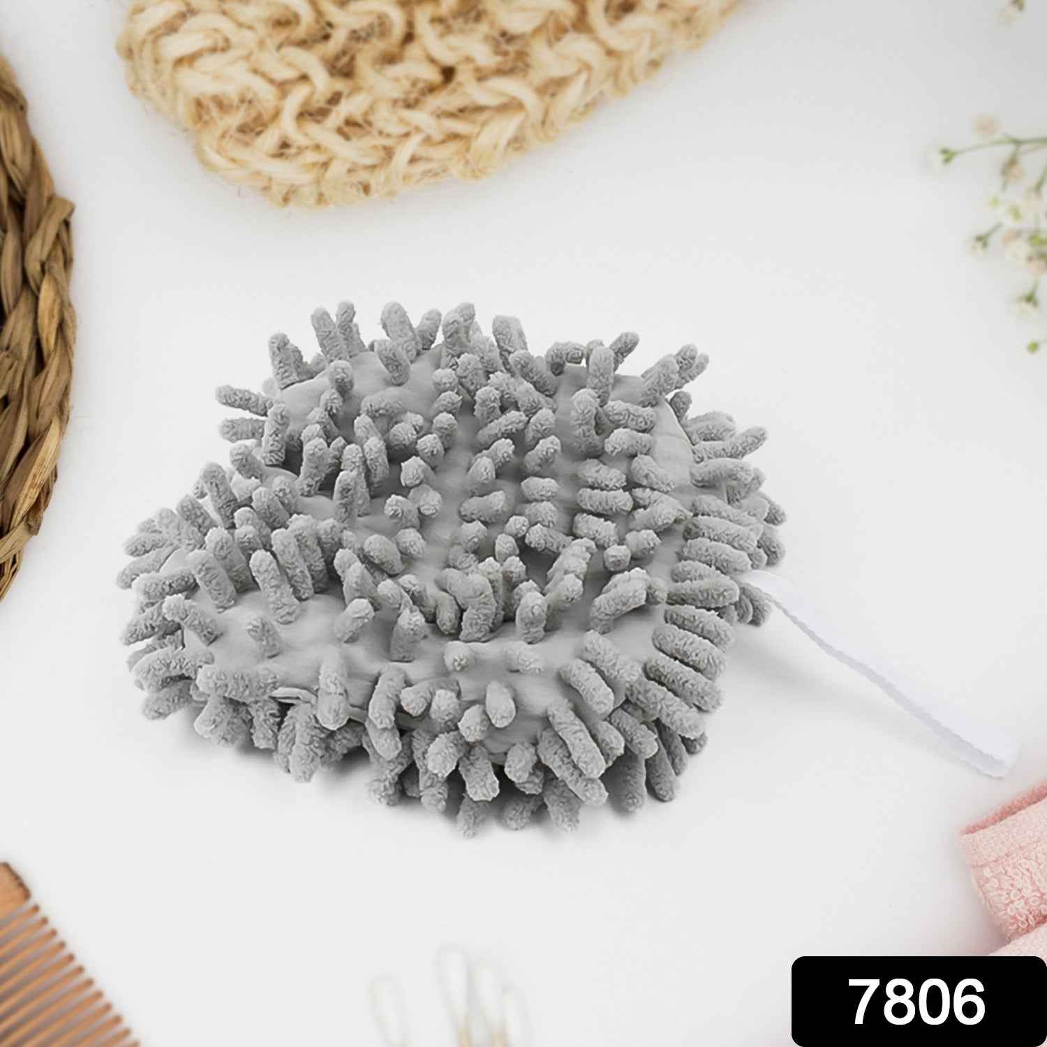 Hanging Hand Towel – Ultra Absorbent Microfiber | VelvaBloom