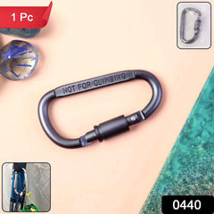 Metal Carabiner Hook with Screw Lock – Secure Heavy-Duty Utility