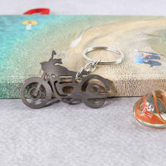 Motorcycle Keychain – Durable Metal Silhouette for Indian Riders