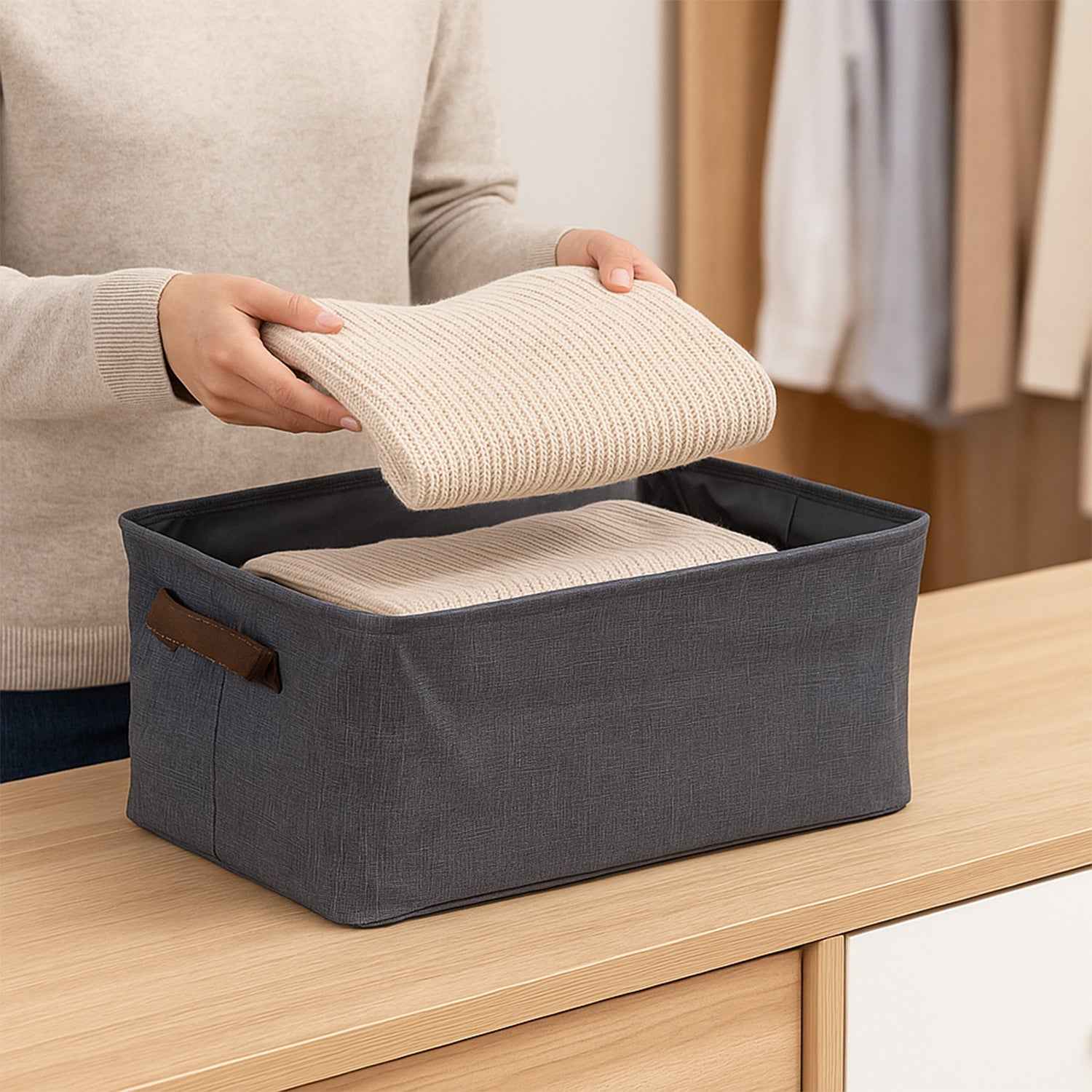 Foldable Cloth Storage Organizer Bag – Lightweight & Portable 46x27 cm