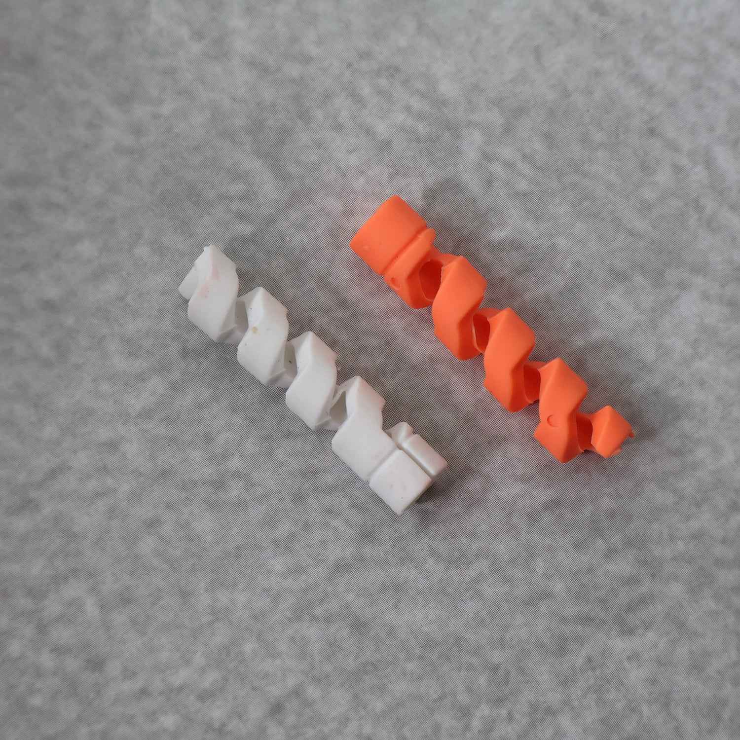 Cable Protector – Anti-Fray Silicone Guard for Wires (2-Pack)