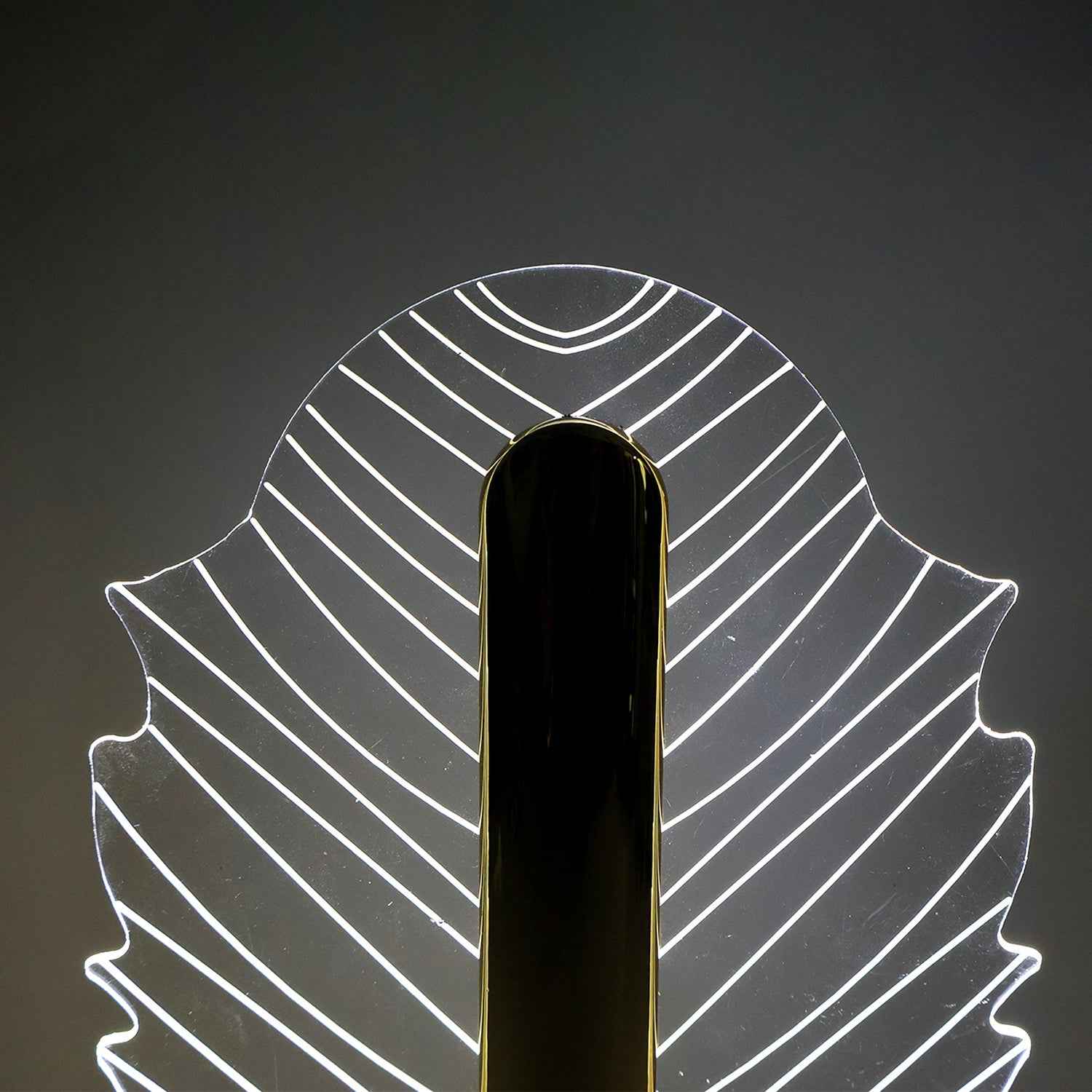 Leaf Shape Crystal Table Lamp – Elegant USB Charging LED Light