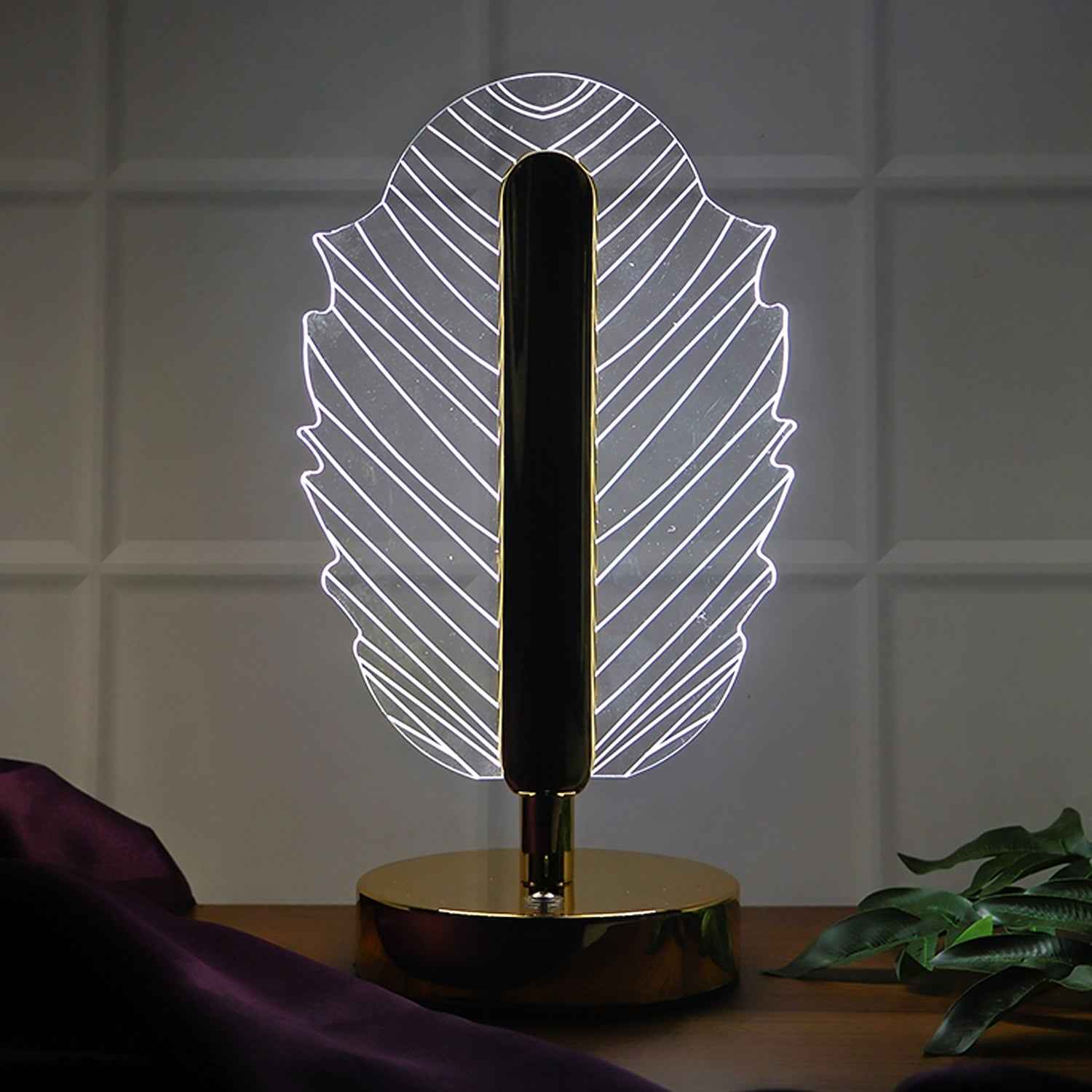 Leaf Shape Crystal Table Lamp – Elegant USB Charging LED Light