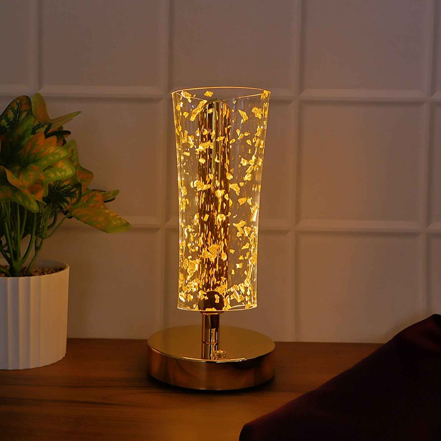Crystal LED Table Lamp – Elegant Golden Decorative Lighting