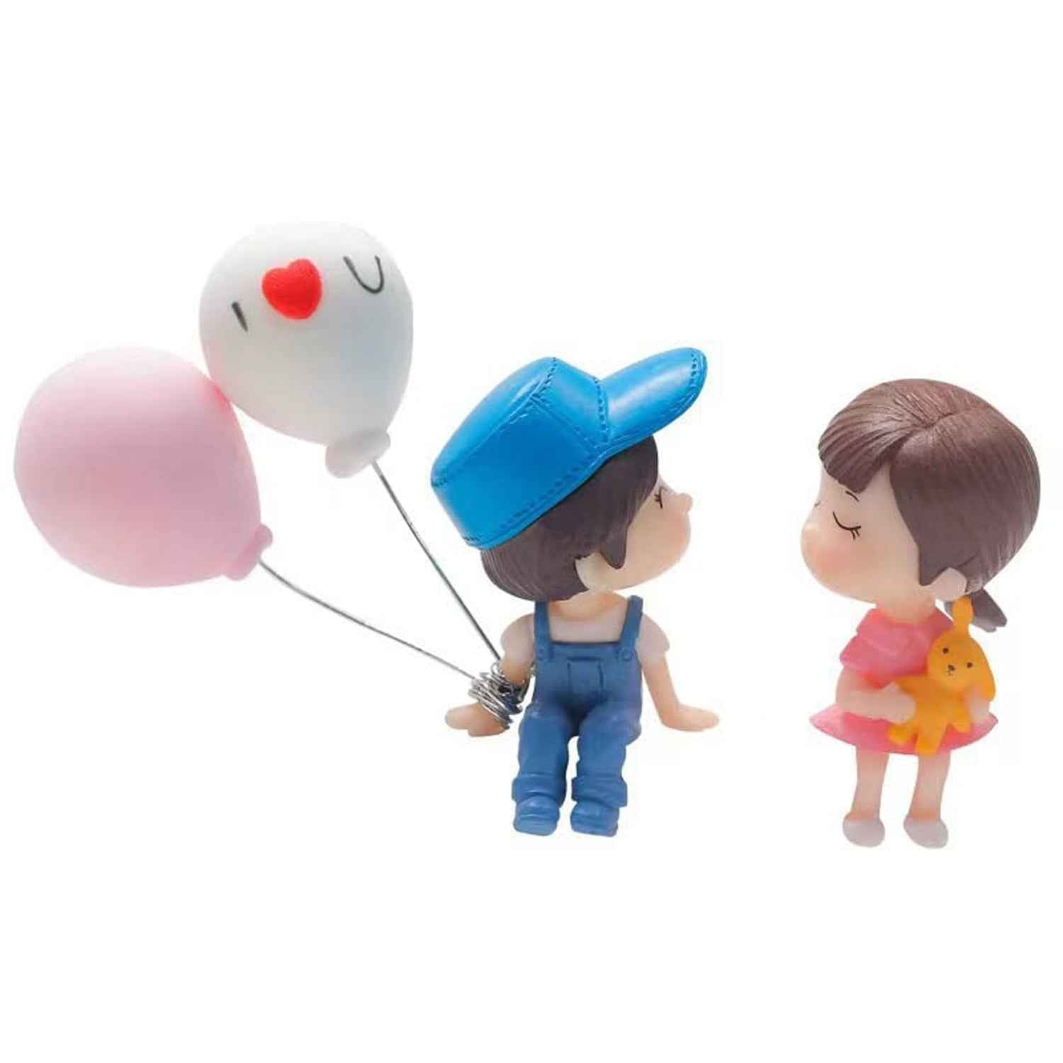 Cute Couple Car Dashboard Figurine – Romantic Mini Showpiece for Car & Home