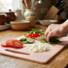 Plastic Chopping Board with Handle Grip – Compact 30x20cm