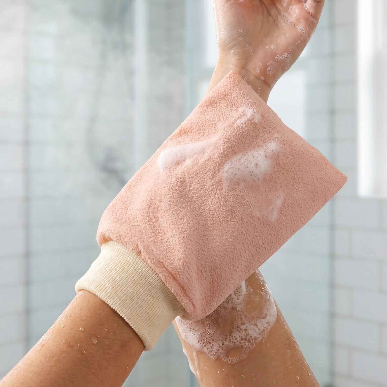 Soft Exfoliating Bath Scrub Glove Ð Gentle Skin Renewal Tool