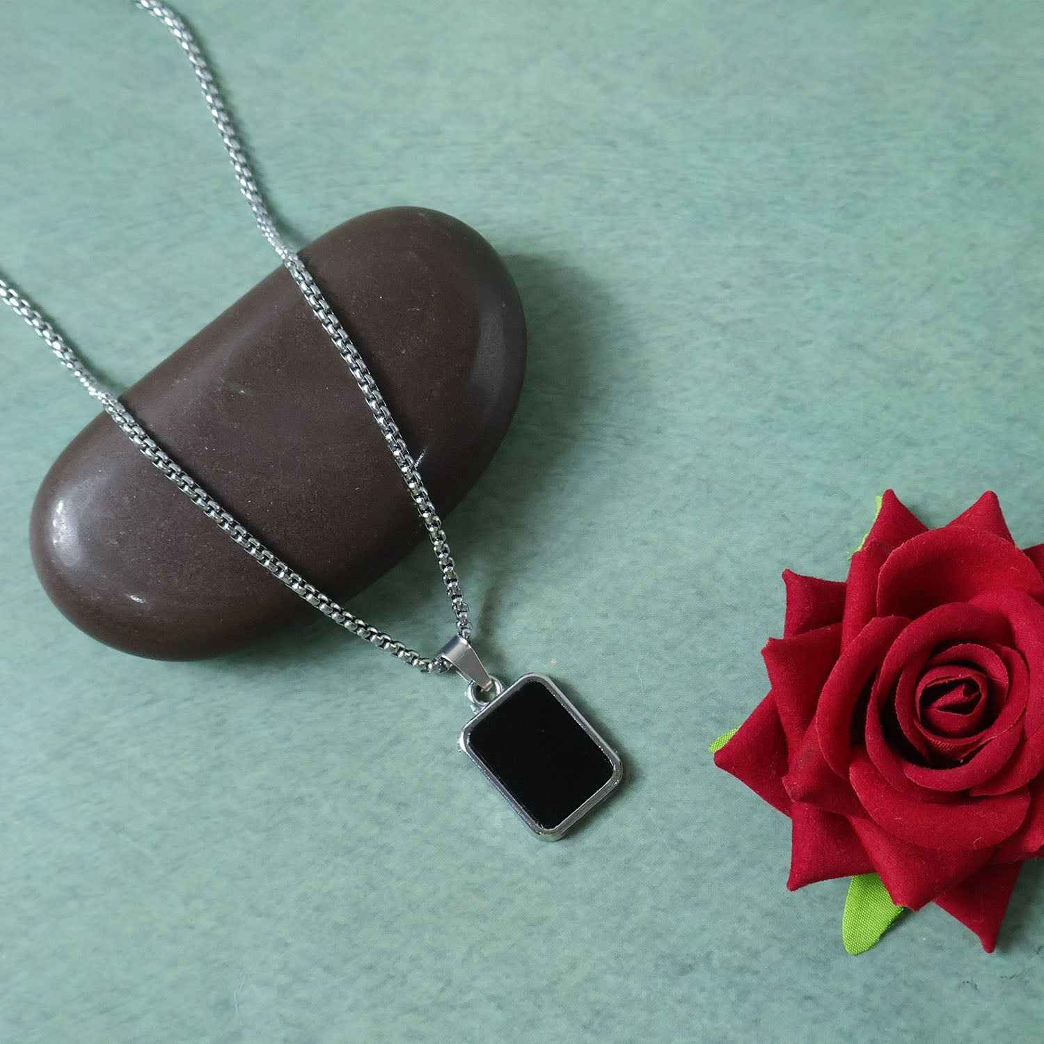 Men's Stainless-Steel Pendant Chain – Sleek Black Rectangle
