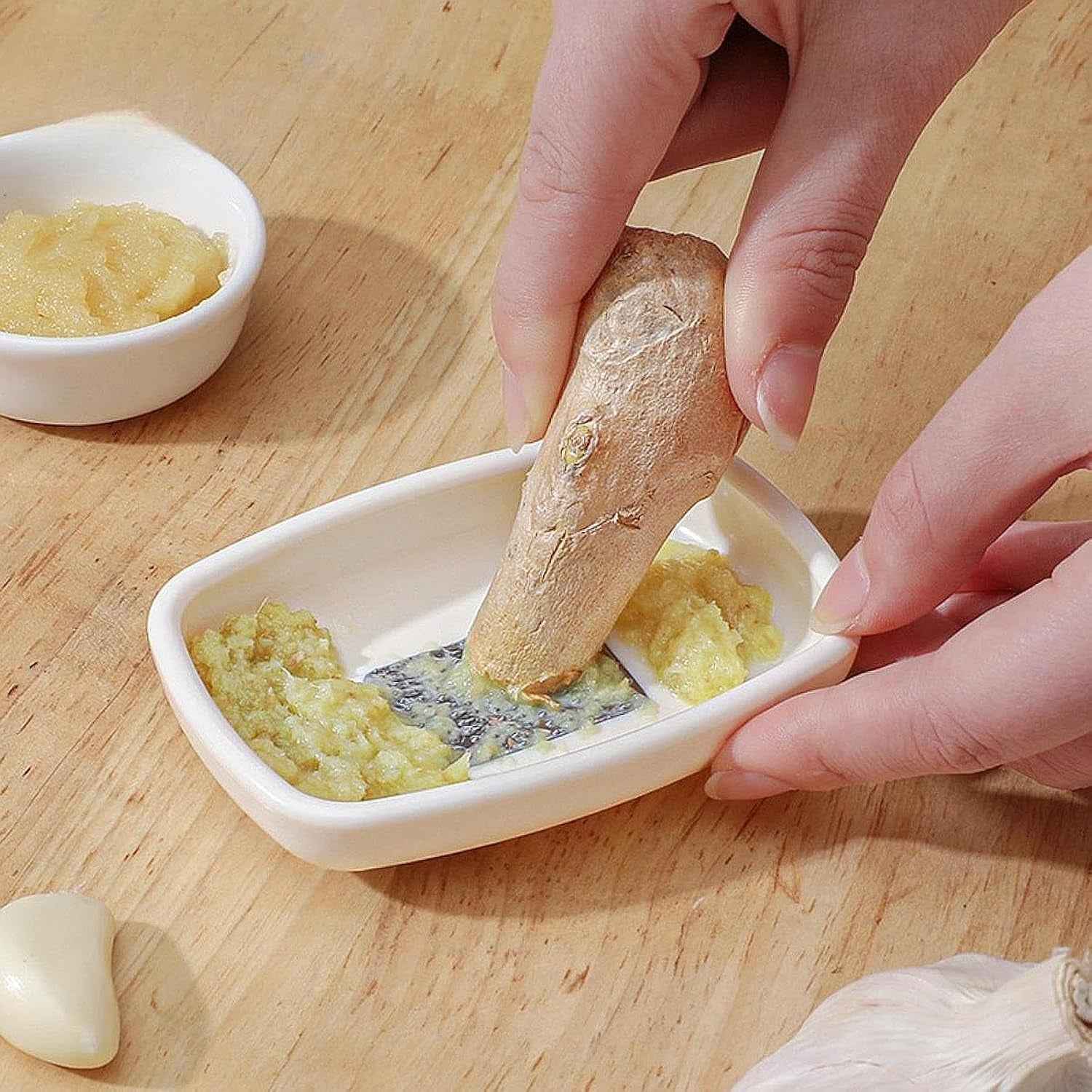 Garlic Ginger Grater Plate – Quick, mess-free food prep tool