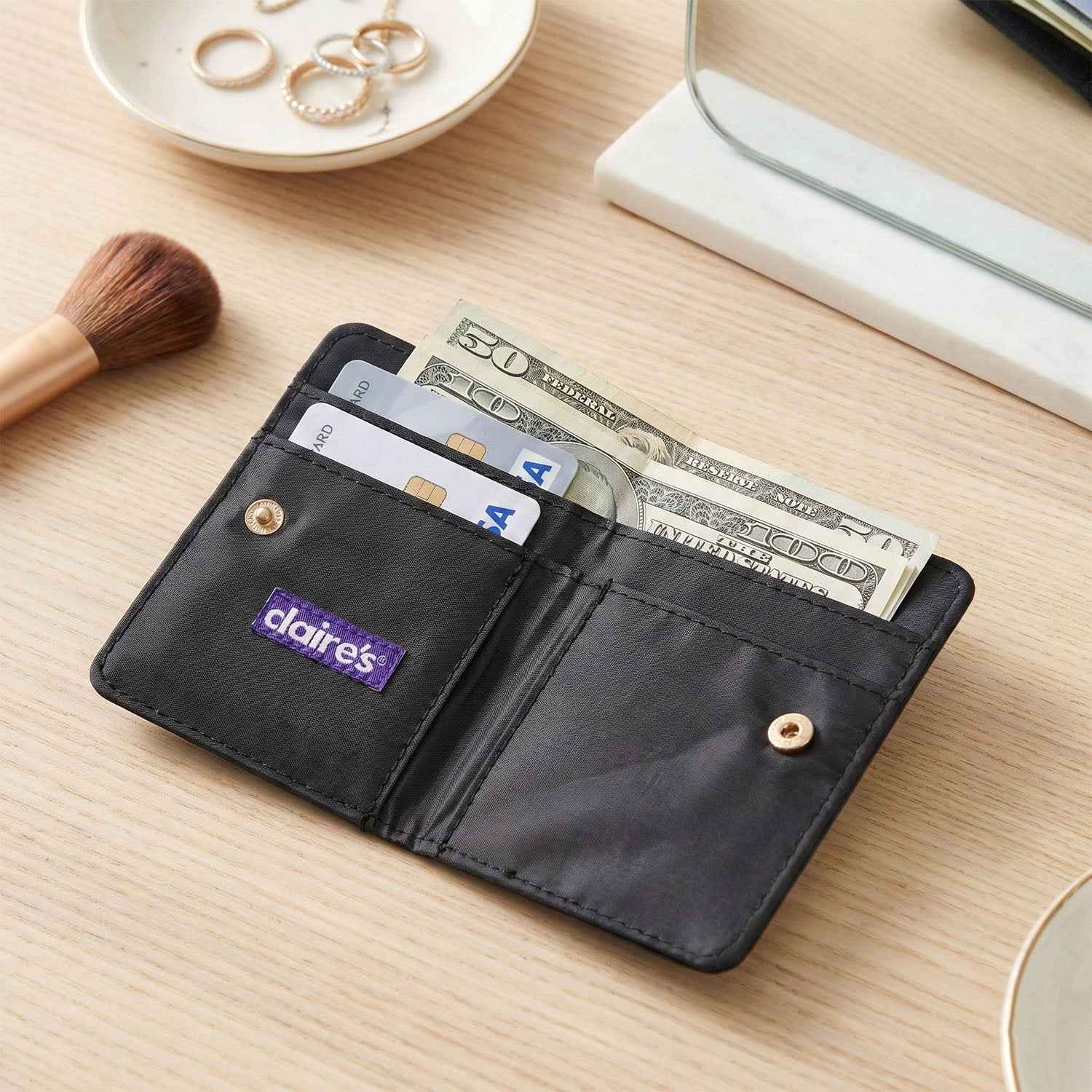 Compact Card Holder Wallet – Secure Snap Button Closure