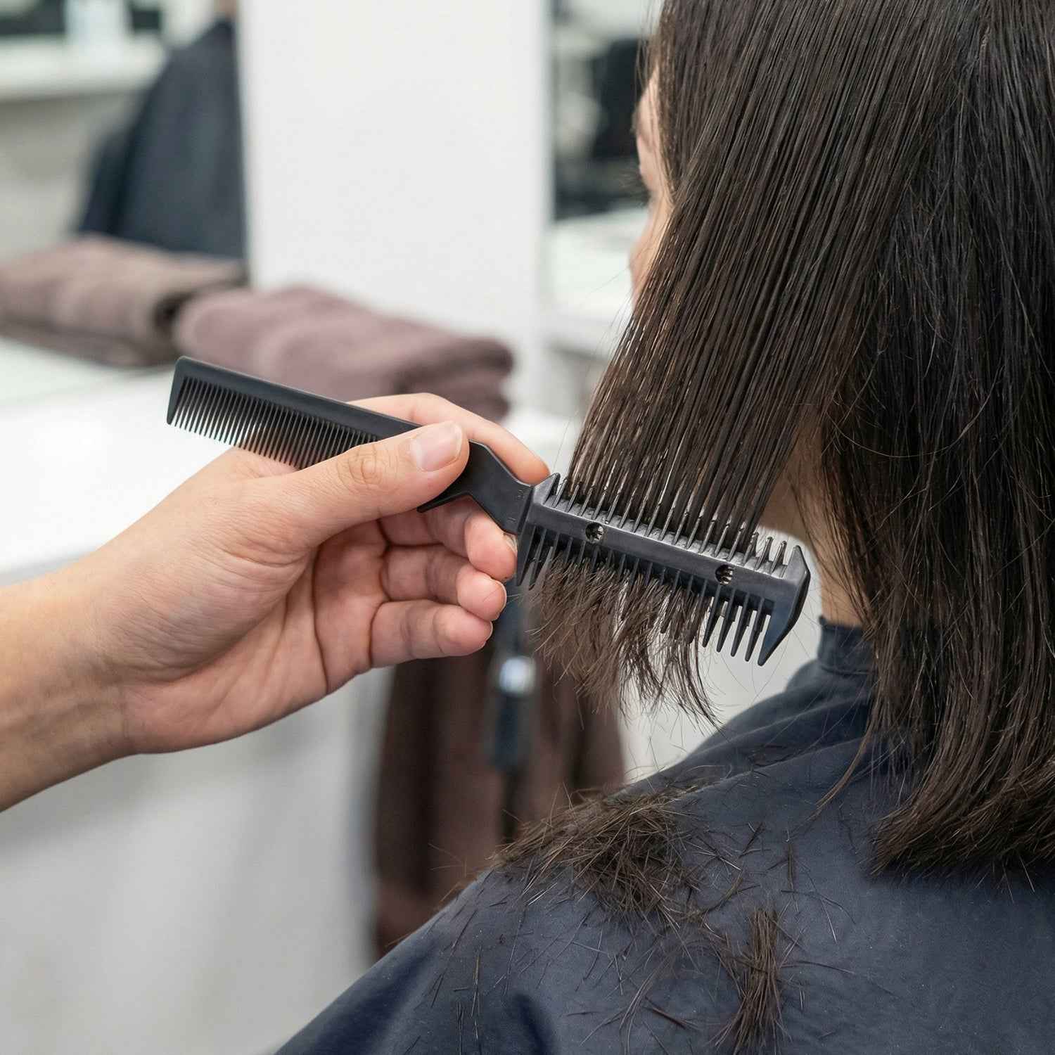 Hair Cutting Comb with Razor Blade – Precise Grooming Tool for Men & Women