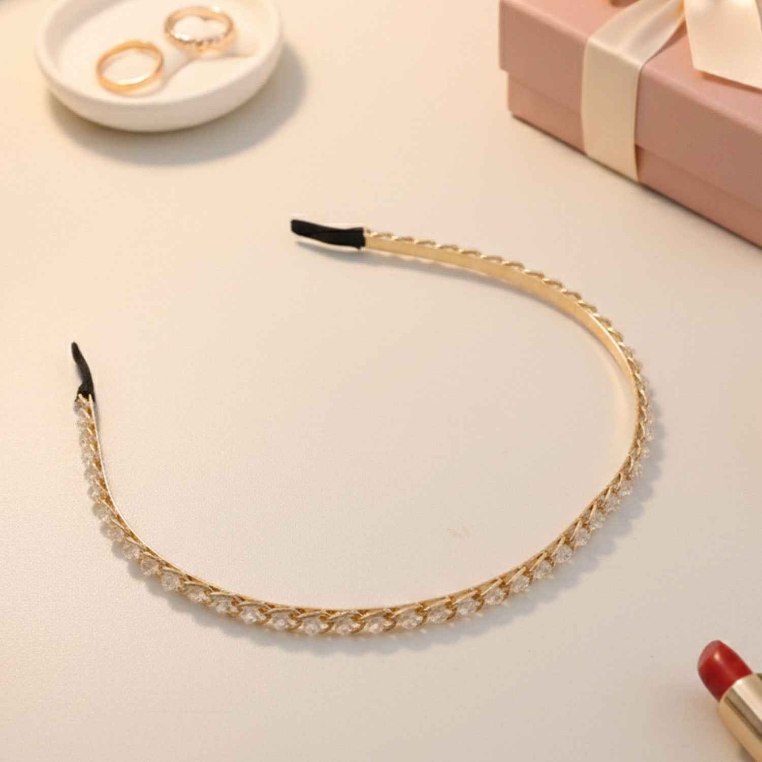 Crystal Studded Metal Hair Band – Elegant Party Accessory