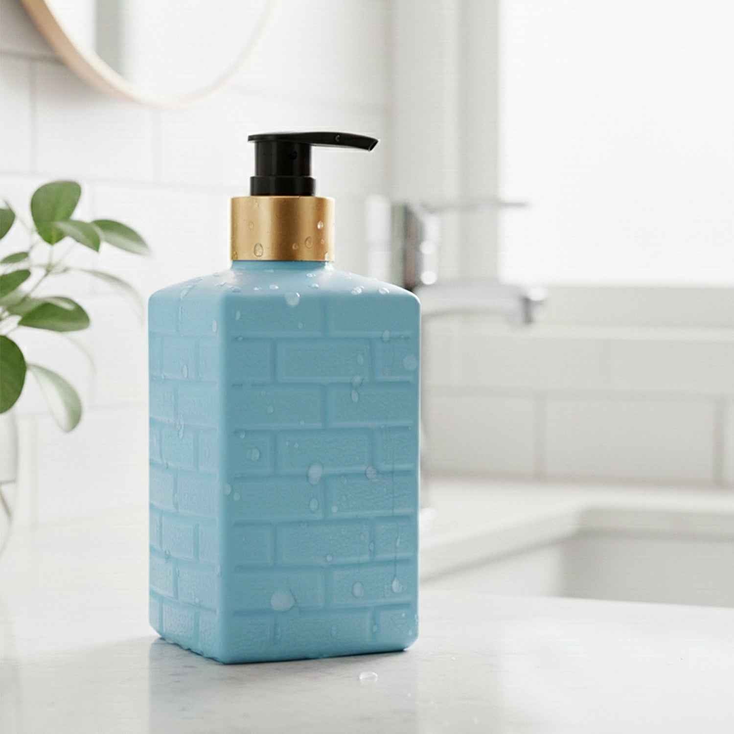 Plastic Soap Dispenser – Leak-Resistant & Refillable Pump Bottle