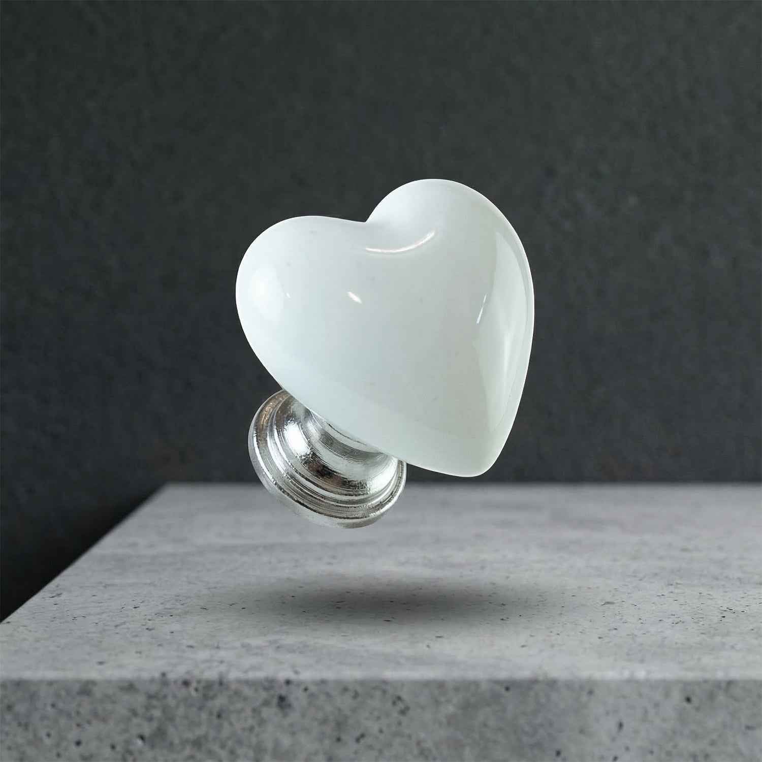 Heart Shape Toilet Flush Button – Stylish Bathroom Upgrade