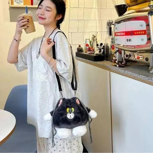 Tom n Jerry Tom Plush sling bag