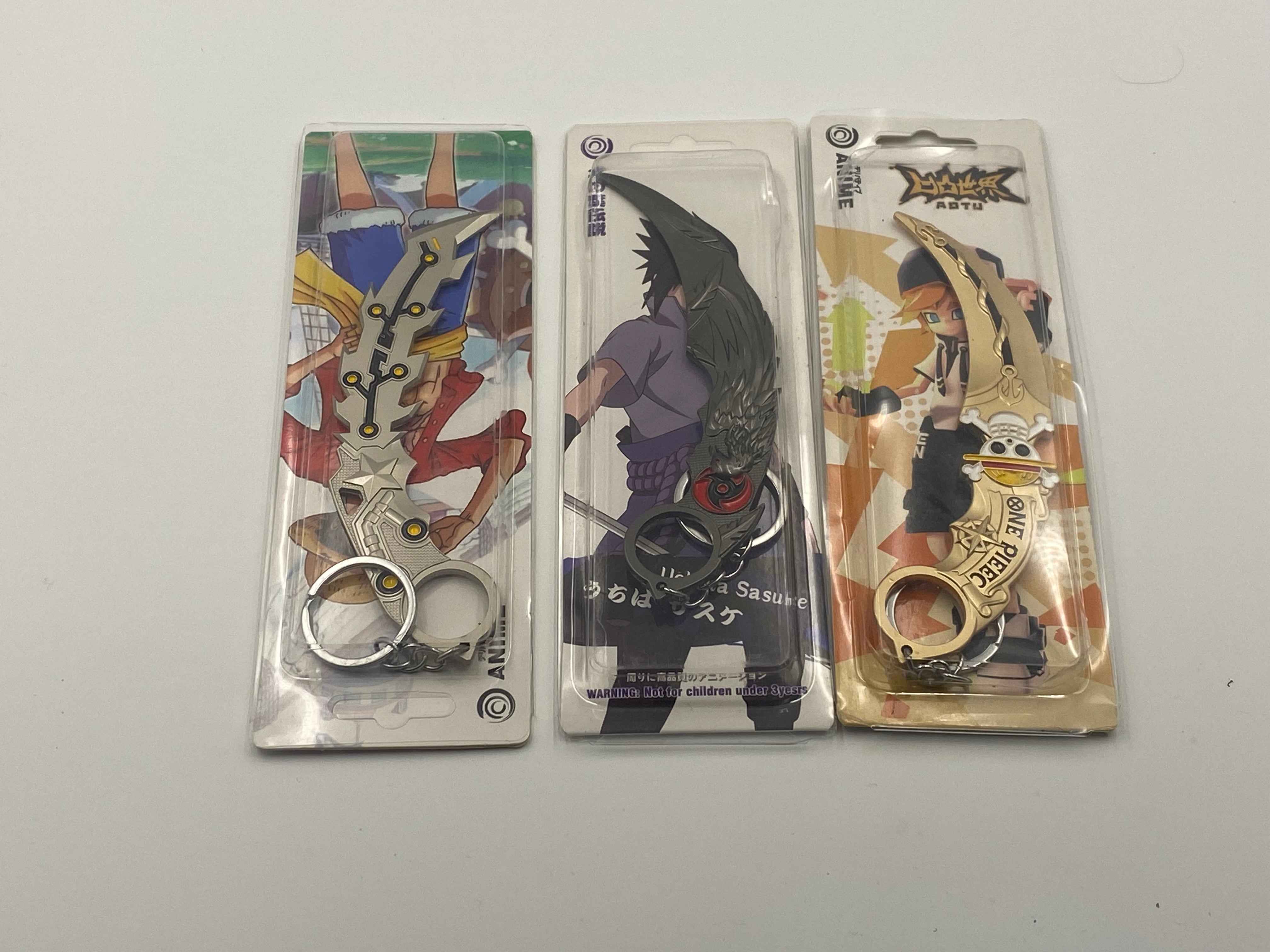 One-piece FOLDABLE ROTATED ANIME KARAMBIT keychain