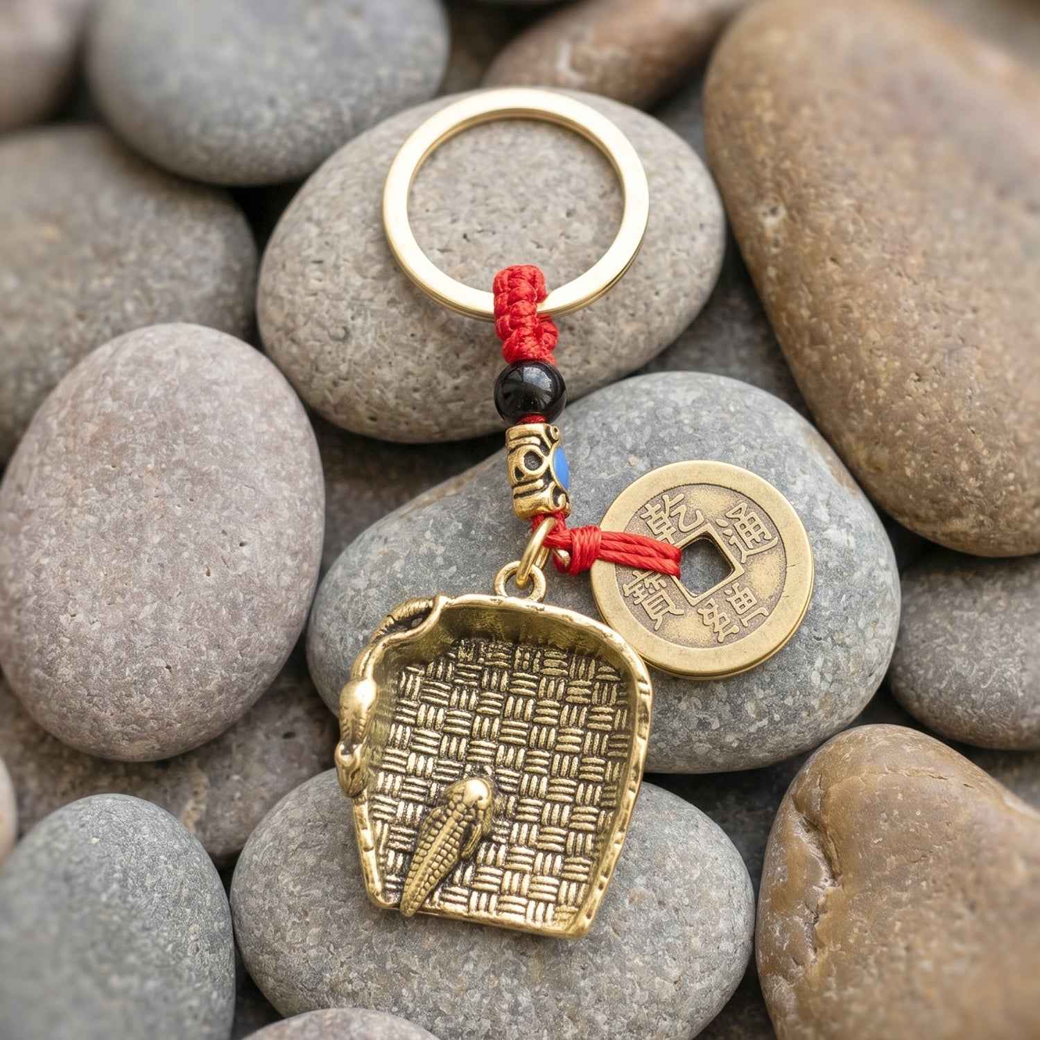 Feng Shui Lucky Coin Keychain Ð Prosperity and Good Fortune
