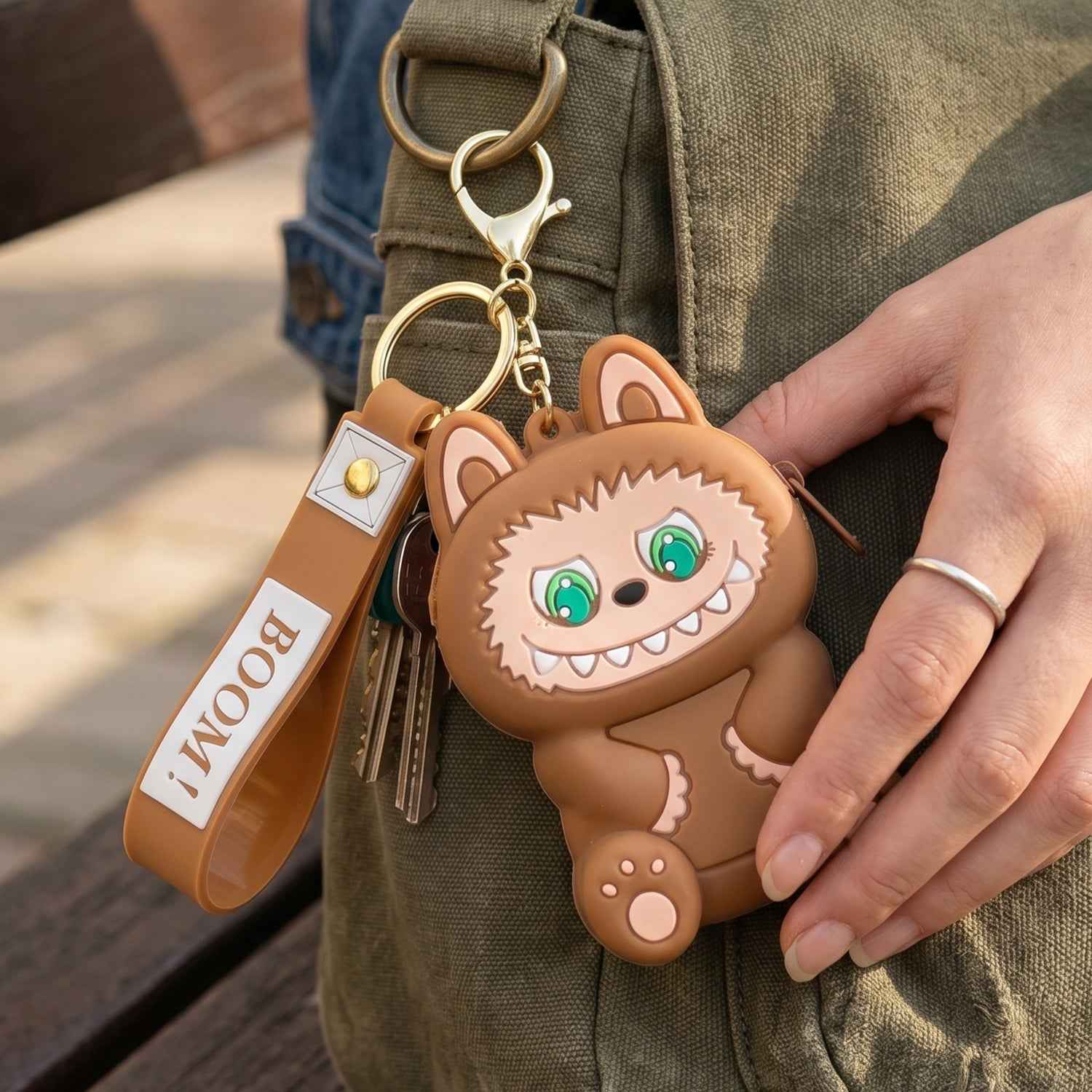 Mini Silicone Pouch Keychain Ð Cute Cartoon Style for Daily Use