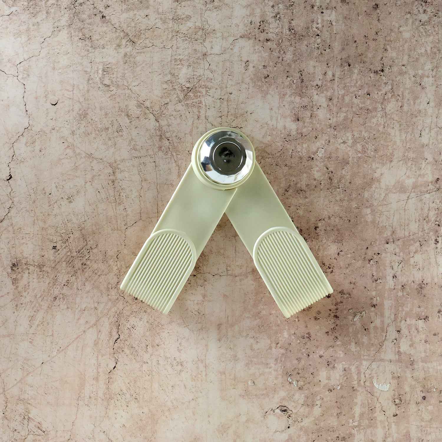 Adjustable Kitchen Pot Lid Holder – Space-Saving & Heat Resistant