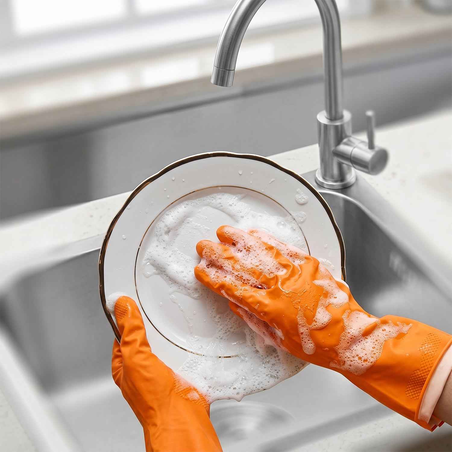 Reusable Rubber Cleaning Gloves Ð Waterproof & Durable for Kitchen