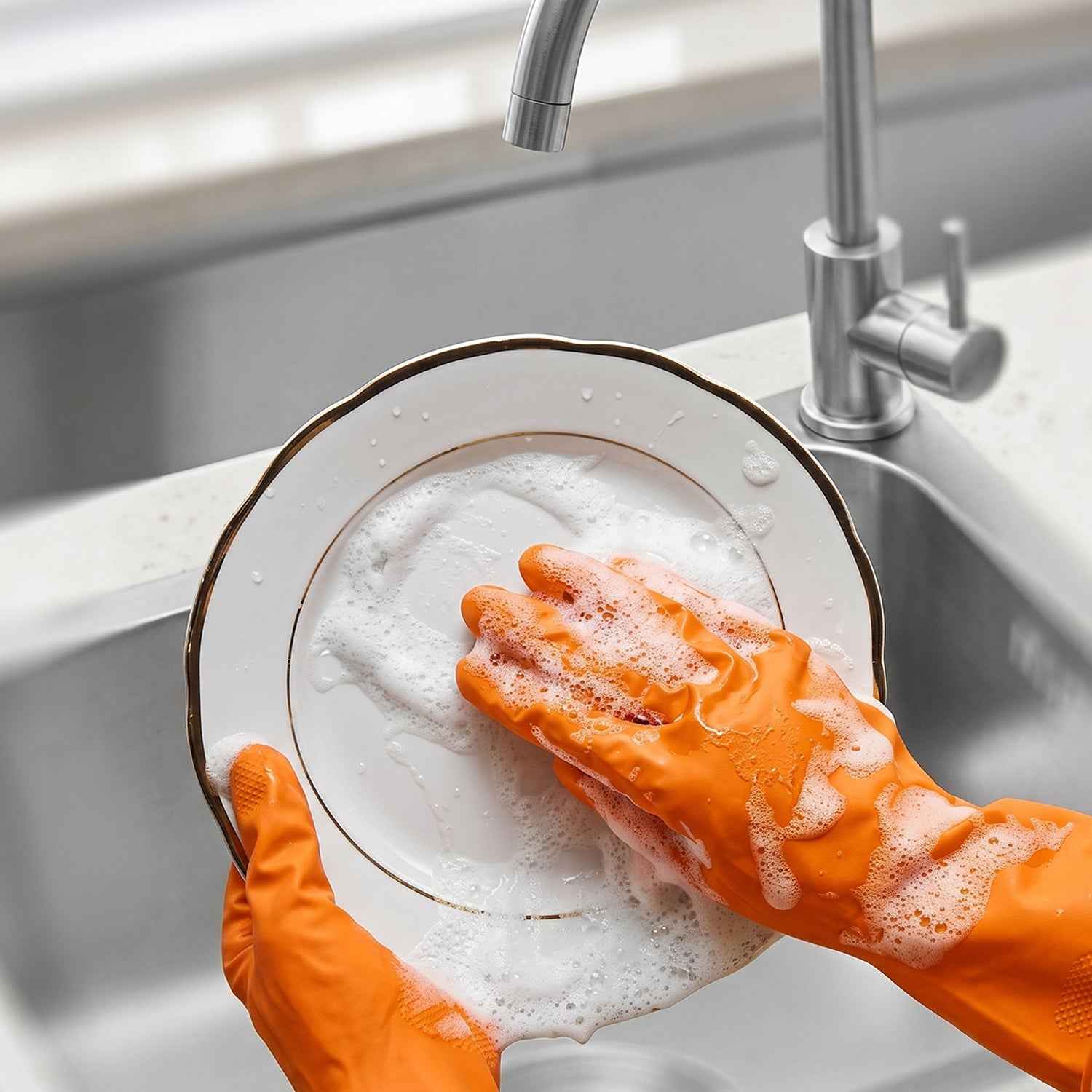 Large Orange Waterproof Rubber Gloves Ð Reusable Kitchen Protectors