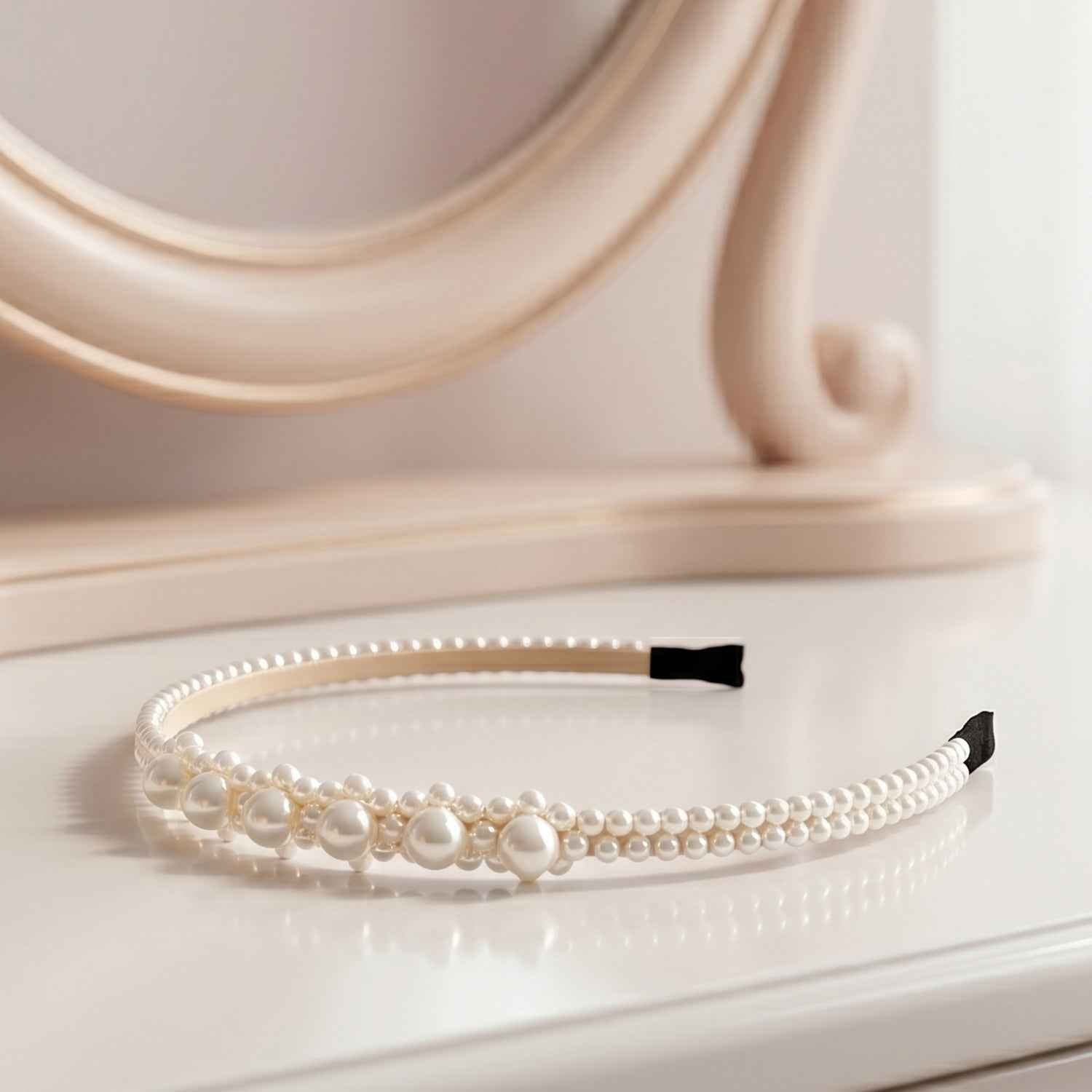 Pearl Beaded Headband Ð Elegant and Lightweight for Daily & Party Wear
