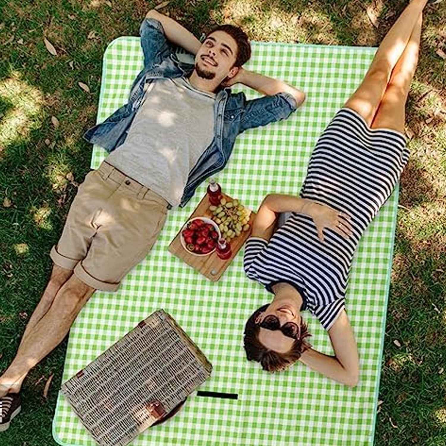 Foldable Picnic Mat – Portable, Waterproof & Easy to Carry