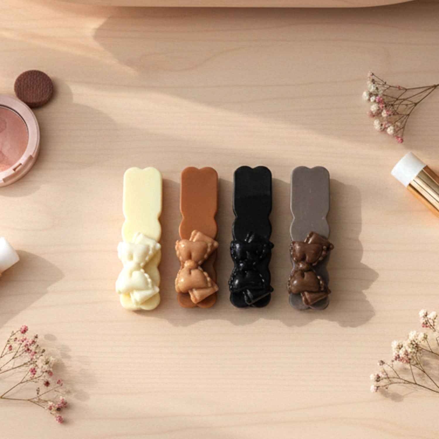 Elegant Bow Hair Clips Set – Stylish 4-Piece Snap Clips Combo