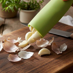 Silicone Garlic Peeler Tube – Mess-Free & Easy Garlic Skin Remover