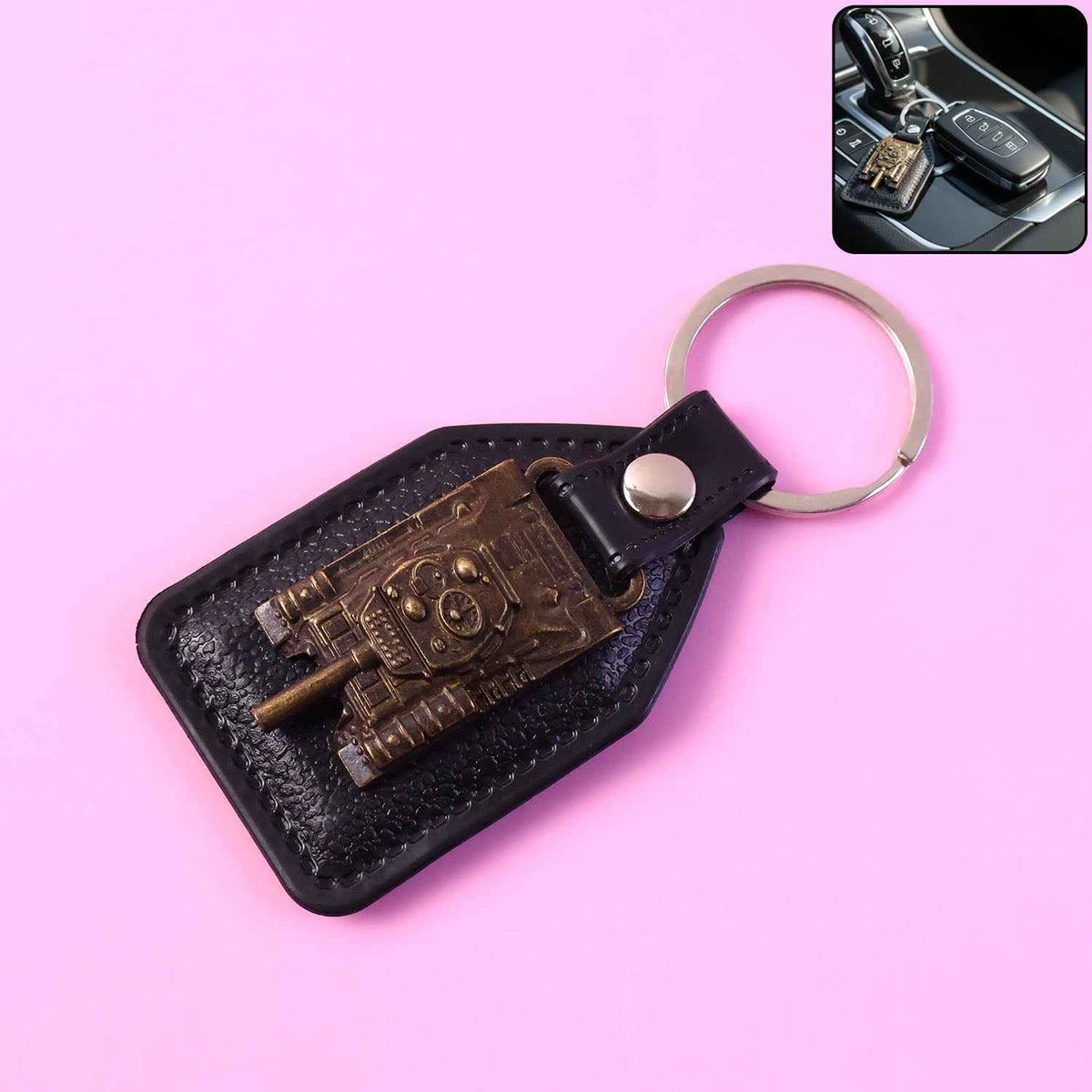Military Tank Design Leather Finish Keychain – Vintage & Durable