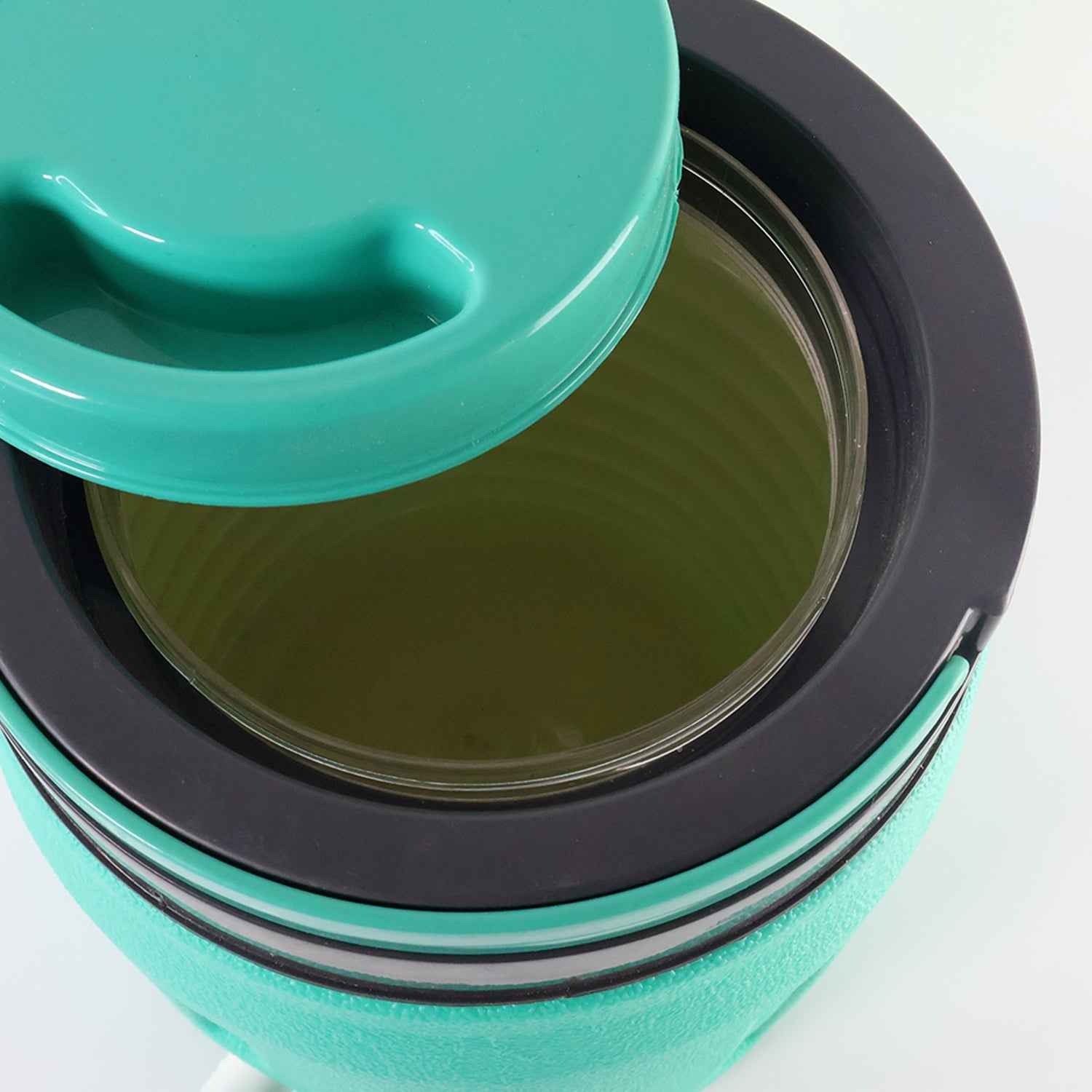 Insulated Water Jug 4L – Keeps Water Refreshingly Cool