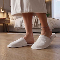 Disposable Hotel Slippers Ð Hygienic Single-Use Guest Footwear