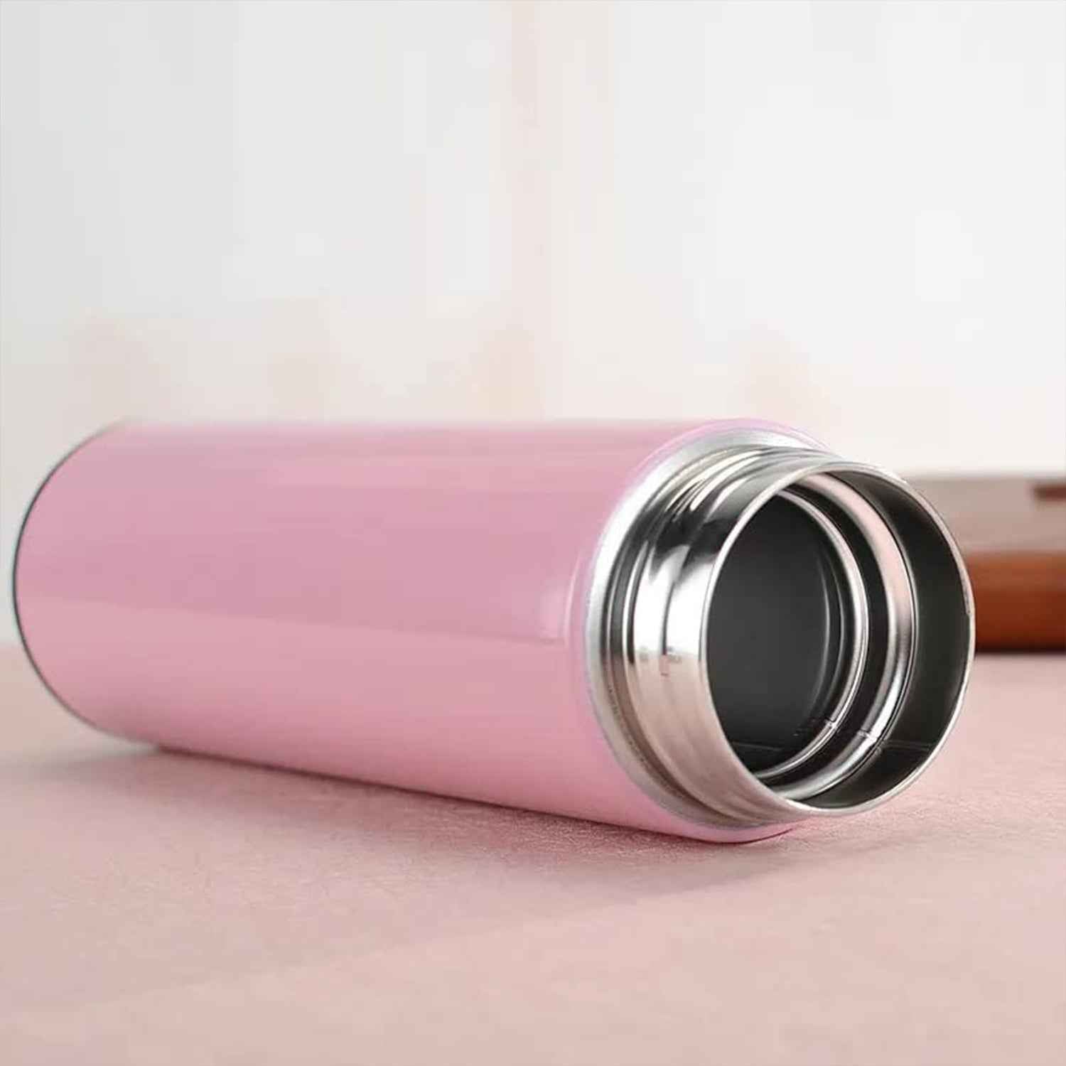 Smart Vacuum Insulated Water Bottle – LED Temperature Display 500ML
