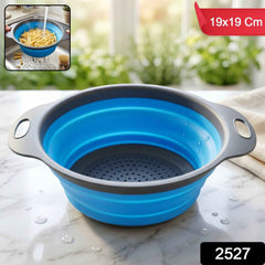 Foldable Silicone Strainer – Space-Saving Kitchen Drainer with Handles