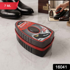 Black Shoe Shiner Ð Instant Gloss & Easy Portable Care