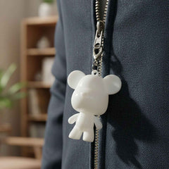 Cute Bear Keychain Ð Stylish Mini Character Accessory